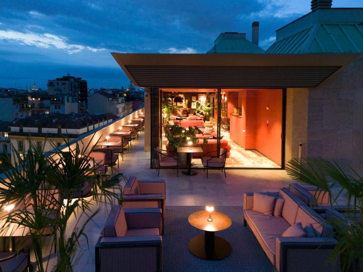 Radisson Collection Hotel, Santa Sofia Milan Exterior photo The rooftop bar at the Hotel